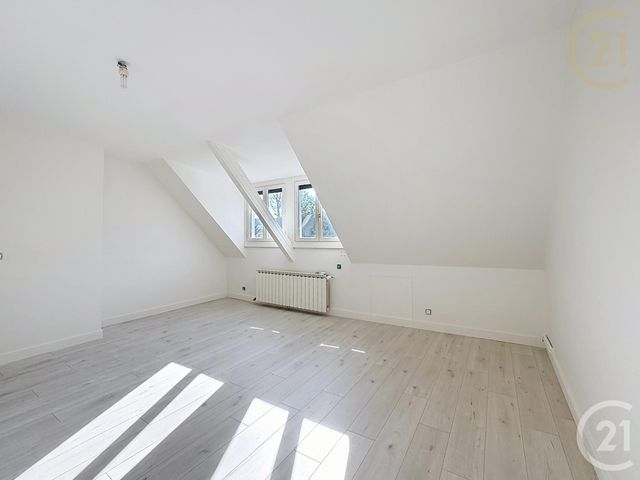 maison à vendre - 6 pièces - 167.53 m2 - ST SAUVEUR SUR ECOLE - 77 - ILE-DE-FRANCE - Century 21 Domaine Du Parc