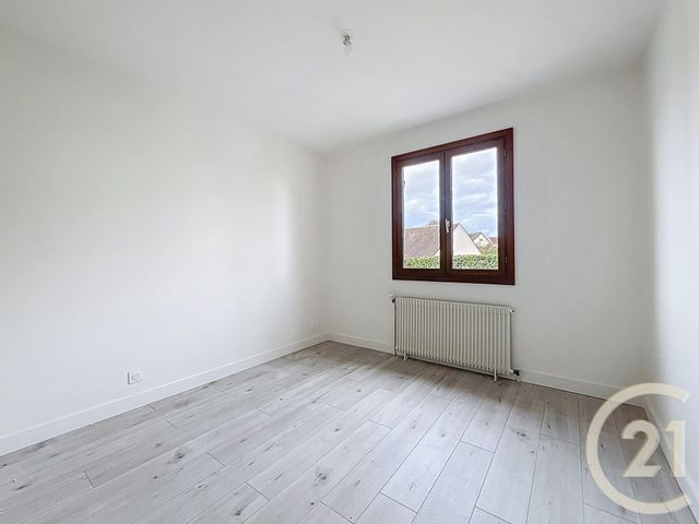 maison à vendre - 6 pièces - 167.53 m2 - ST SAUVEUR SUR ECOLE - 77 - ILE-DE-FRANCE - Century 21 Domaine Du Parc