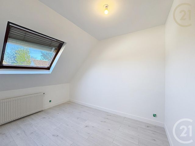 maison à vendre - 6 pièces - 167.53 m2 - ST SAUVEUR SUR ECOLE - 77 - ILE-DE-FRANCE - Century 21 Domaine Du Parc