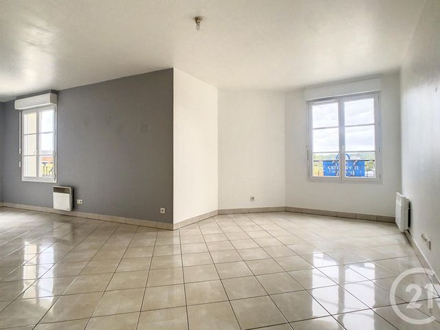 Appartement F2 à louer ST FARGEAU PONTHIERRY