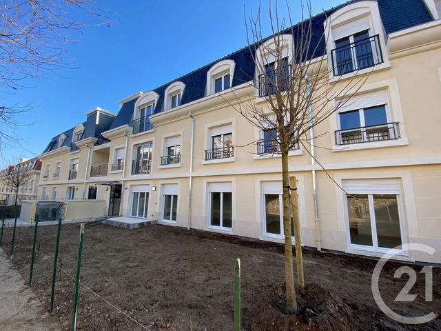 Appartement F3 à louer - 3 pièces - 56.75 m2 - ST FARGEAU PONTHIERRY - 77 - ILE-DE-FRANCE - Century 21 Domaine Du Parc