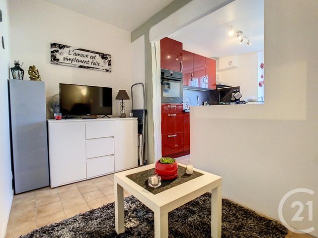 Appartement F1 à vendre - 1 pièce - 18.15 m2 - PRINGY - 77 - ILE-DE-FRANCE - Century 21 Domaine Du Parc