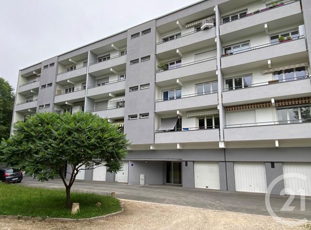 Appartement F4 à vendre - 4 pièces - 76.02 m2 - ST FARGEAU PONTHIERRY - 77 - ILE-DE-FRANCE - Century 21 Domaine Du Parc