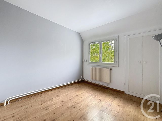 maison à louer - 4 pièces - 80.63 m2 - ST FARGEAU PONTHIERRY - 77 - ILE-DE-FRANCE - Century 21 Domaine Du Parc