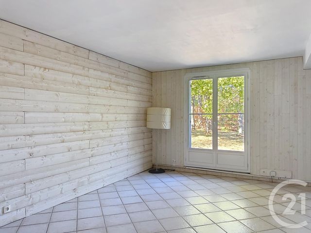 maison à louer - 4 pièces - 80.63 m2 - ST FARGEAU PONTHIERRY - 77 - ILE-DE-FRANCE - Century 21 Domaine Du Parc