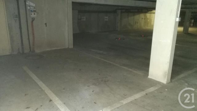 parking - PRINGY - 77