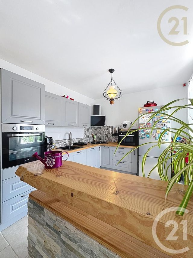 maison à vendre - 5 pièces - 85.35 m2 - PRINGY - 77 - ILE-DE-FRANCE - Century 21 Domaine Du Parc