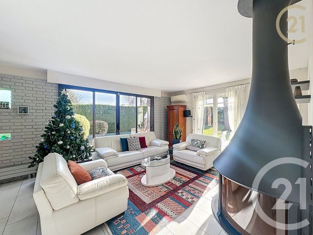 maison à vendre - 9 pièces - 165.55 m2 - BOISSISE LE ROI - 77 - ILE-DE-FRANCE - Century 21 Domaine Du Parc