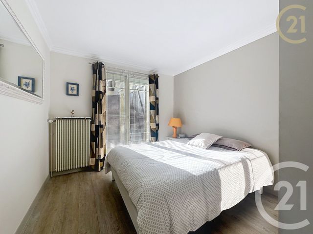 maison à vendre - 9 pièces - 165.55 m2 - BOISSISE LE ROI - 77 - ILE-DE-FRANCE - Century 21 Domaine Du Parc