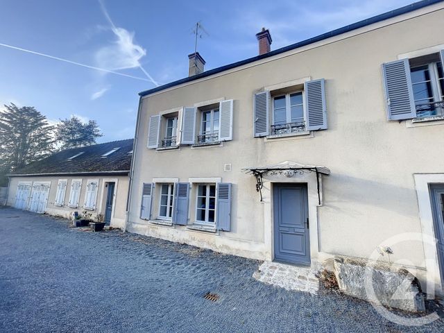 Appartement F1 à louer - 1 pièce - 28.32 m2 - CHARTRETTES - 77 - ILE-DE-FRANCE - Century 21 Domaine Du Parc