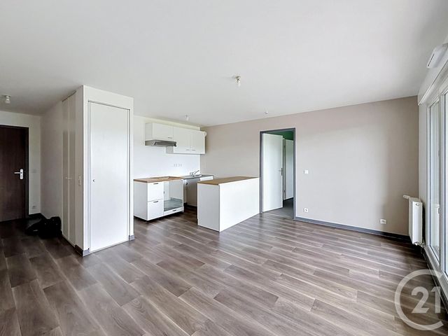 Appartement F2 à louer - 2 pièces - 44.65 m2 - ST FARGEAU PONTHIERRY - 77 - ILE-DE-FRANCE - Century 21 Domaine Du Parc