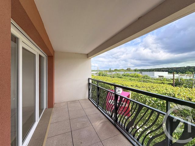 Appartement F2 à louer - 2 pièces - 44.65 m2 - ST FARGEAU PONTHIERRY - 77 - ILE-DE-FRANCE - Century 21 Domaine Du Parc