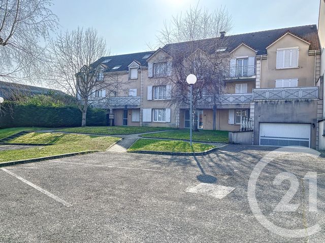 Appartement F5 à vendre - 5 pièces - 78.52 m2 - PRINGY - 77 - ILE-DE-FRANCE - Century 21 Domaine Du Parc