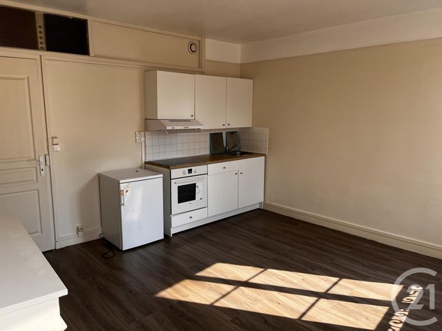 Appartement F1 à louer MELUN