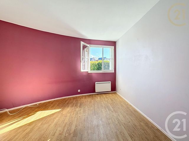 Appartement F2 à vendre - 2 pièces - 49.7 m2 - ST FARGEAU PONTHIERRY - 77 - ILE-DE-FRANCE - Century 21 Domaine Du Parc