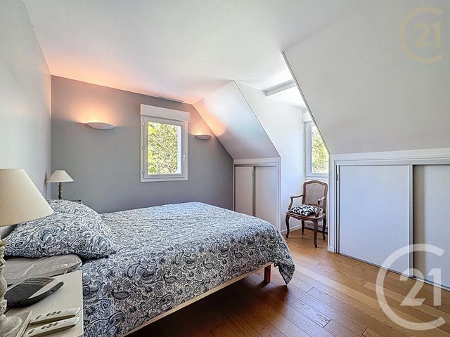 maison à vendre - 9 pièces - 200.0 m2 - ST SAUVEUR SUR ECOLE - 77 - ILE-DE-FRANCE - Century 21 Domaine Du Parc