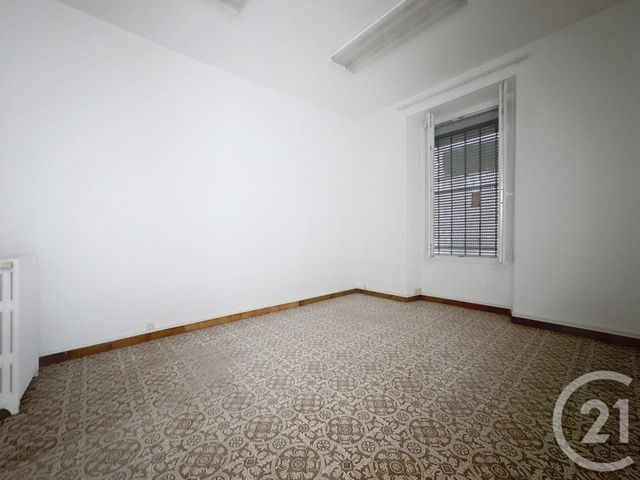 entreprise à louer - 66.14 m2 - MELUN - 77 - ILE-DE-FRANCE - Century 21 Domaine Du Parc