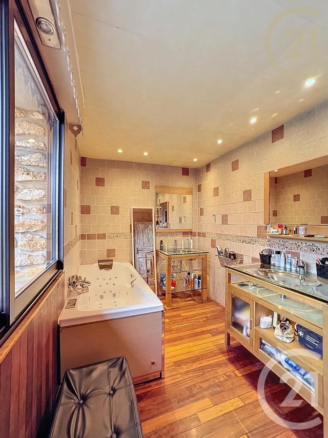 maison à vendre - 11 pièces - 249.09 m2 - PRINGY - 77 - ILE-DE-FRANCE - Century 21 Domaine Du Parc