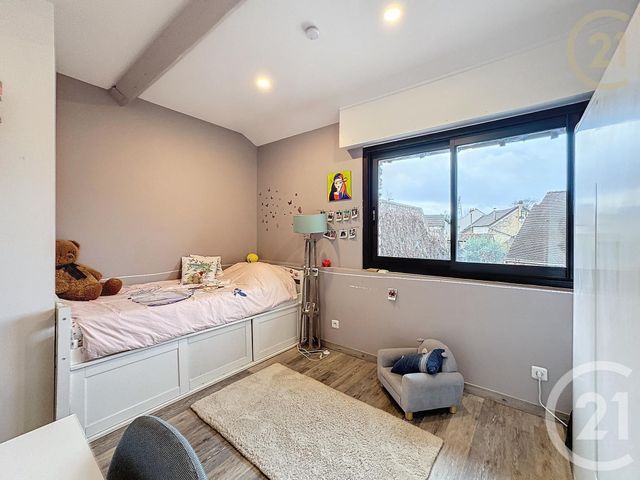 maison à vendre - 11 pièces - 249.09 m2 - PRINGY - 77 - ILE-DE-FRANCE - Century 21 Domaine Du Parc