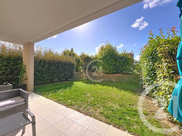 Appartement F2 à vendre - 2 pièces - 41.47 m2 - PRINGY - 77 - ILE-DE-FRANCE - Century 21 Domaine Du Parc