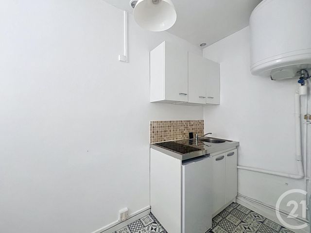 Appartement F1 à louer - 1 pièce - 23.88 m2 - MELUN - 77 - ILE-DE-FRANCE - Century 21 Domaine Du Parc