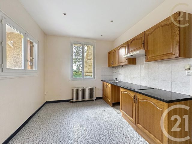 maison à vendre - 7 pièces - 105.93 m2 - ST FARGEAU PONTHIERRY - 77 - ILE-DE-FRANCE - Century 21 Domaine Du Parc