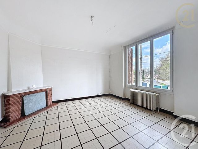 maison à vendre - 7 pièces - 105.93 m2 - ST FARGEAU PONTHIERRY - 77 - ILE-DE-FRANCE - Century 21 Domaine Du Parc