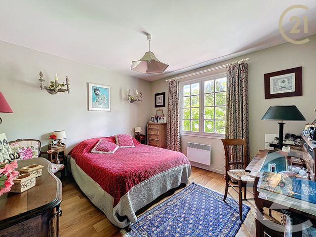 maison à vendre - 8 pièces - 199.6 m2 - ST FARGEAU PONTHIERRY - 77 - ILE-DE-FRANCE - Century 21 Domaine Du Parc