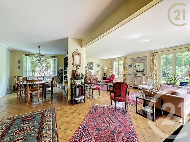 maison à vendre - 8 pièces - 199.6 m2 - ST FARGEAU PONTHIERRY - 77 - ILE-DE-FRANCE - Century 21 Domaine Du Parc