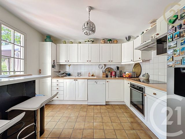 maison à vendre - 8 pièces - 199.6 m2 - ST FARGEAU PONTHIERRY - 77 - ILE-DE-FRANCE - Century 21 Domaine Du Parc