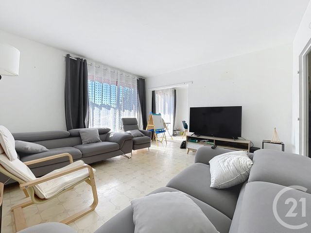appartement - ST FARGEAU PONTHIERRY - 77