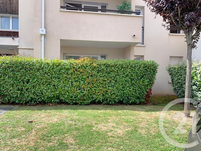 Appartement F2 à vendre - 2 pièces - 43.69 m2 - PRINGY - 77 - ILE-DE-FRANCE - Century 21 Domaine Du Parc