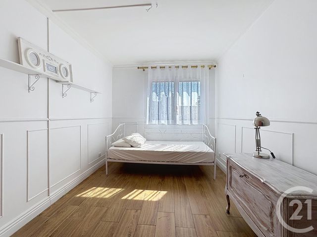 Appartement F4 à louer - 4 pièces - 72.82 m2 - ST FARGEAU PONTHIERRY - 77 - ILE-DE-FRANCE - Century 21 Domaine Du Parc