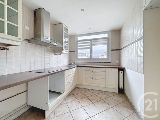 Afficher la photo en grand Appartement F3 à louer - 3 pièces - 64.83 m2 - ST FARGEAU PONTHIERRY - 77 - ILE-DE-FRANCE - Century 21 Domaine Du Parc