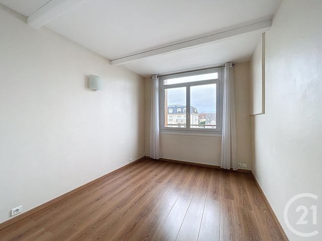 Afficher la photo en grand Appartement F3 à louer - 3 pièces - 64.83 m2 - ST FARGEAU PONTHIERRY - 77 - ILE-DE-FRANCE - Century 21 Domaine Du Parc