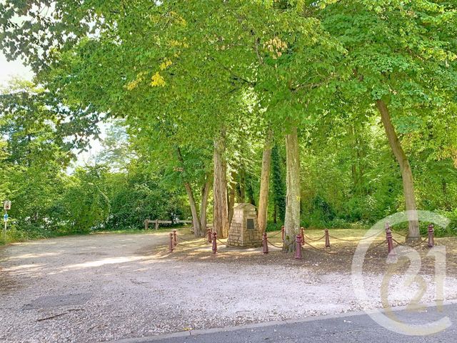 maison à vendre - 7 pièces - 220.94 m2 - ST FARGEAU PONTHIERRY - 77 - ILE-DE-FRANCE - Century 21 Domaine Du Parc