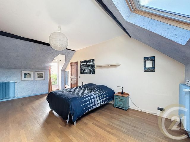 maison à vendre - 7 pièces - 220.94 m2 - ST FARGEAU PONTHIERRY - 77 - ILE-DE-FRANCE - Century 21 Domaine Du Parc