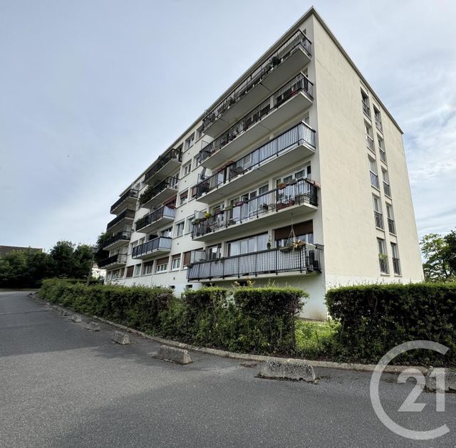 Appartement F2 à louer - 2 pièces - 44.2 m2 - MENNECY - 91 - ILE-DE-FRANCE - Century 21 Domaine Du Parc