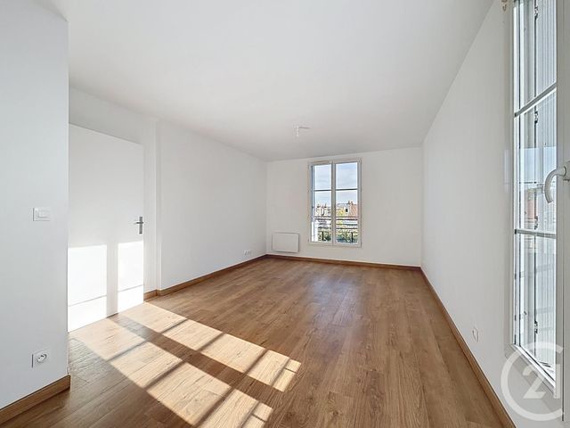 Appartement F2 à louer - 2 pièces - 42.61 m2 - MELUN - 77 - ILE-DE-FRANCE - Century 21 Domaine Du Parc