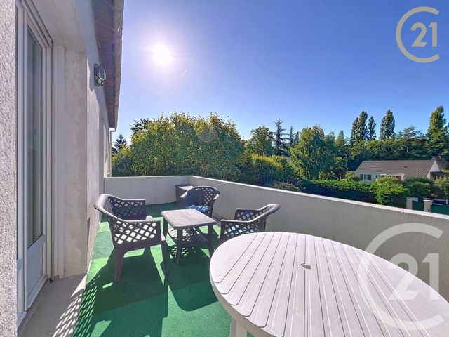 Afficher la photo en grand maison à vendre - 8 pièces - 240.0 m2 - ST FARGEAU PONTHIERRY - 77 - ILE-DE-FRANCE - Century 21 Domaine Du Parc