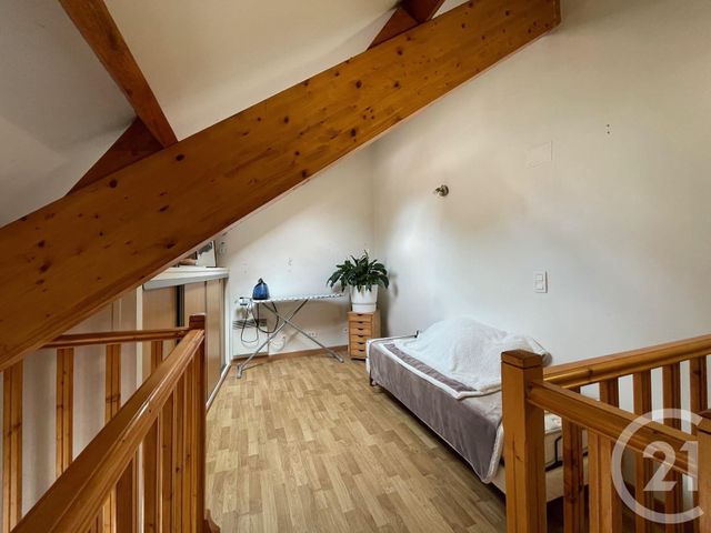 Afficher la photo en grand Appartement Duplex à louer - 2 pièces - 39.65 m2 - CHARTRETTES - 77 - ILE-DE-FRANCE - Century 21 Domaine Du Parc