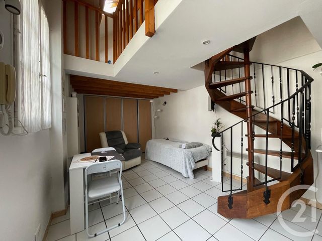 Afficher la photo en grand Appartement Duplex à louer - 2 pièces - 39.65 m2 - CHARTRETTES - 77 - ILE-DE-FRANCE - Century 21 Domaine Du Parc