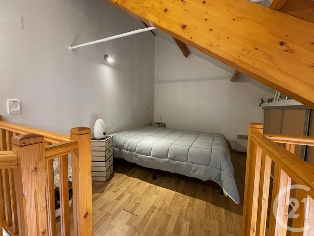 Afficher la photo en grand Appartement Duplex à louer - 2 pièces - 39.65 m2 - CHARTRETTES - 77 - ILE-DE-FRANCE - Century 21 Domaine Du Parc