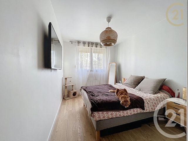 Appartement F2 à vendre - 2 pièces - 36.1 m2 - ST FARGEAU PONTHIERRY - 77 - ILE-DE-FRANCE - Century 21 Domaine Du Parc