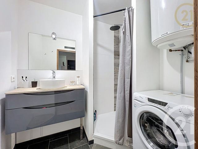 Appartement F2 à vendre - 2 pièces - 36.1 m2 - ST FARGEAU PONTHIERRY - 77 - ILE-DE-FRANCE - Century 21 Domaine Du Parc