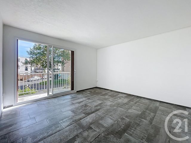 appartement - ST FARGEAU PONTHIERRY - 77