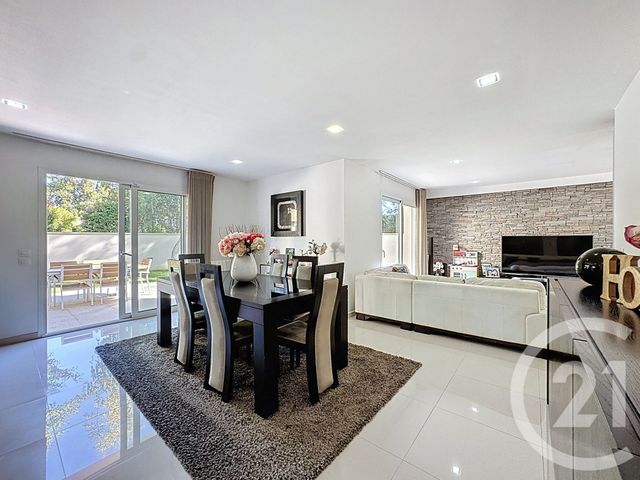 maison à vendre - 7 pièces - 148.4 m2 - ST SAUVEUR SUR ECOLE - 77 - ILE-DE-FRANCE - Century 21 Domaine Du Parc