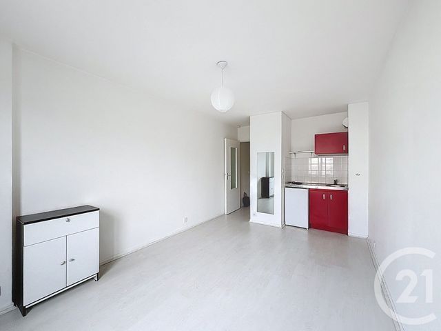 Afficher la photo en grand Appartement F1 à vendre - 1 pièce - 22.84 m2 - MELUN - 77 - ILE-DE-FRANCE - Century 21 Domaine Du Parc