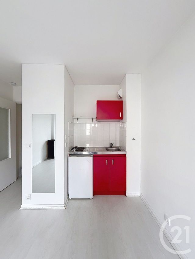 Afficher la photo en grand Appartement F1 à vendre - 1 pièce - 22.84 m2 - MELUN - 77 - ILE-DE-FRANCE - Century 21 Domaine Du Parc