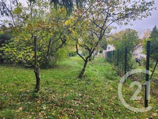 Afficher la photo en grand terrain à vendre - 756.0 m2 - ST FARGEAU PONTHIERRY - 77 - ILE-DE-FRANCE - Century 21 Domaine Du Parc